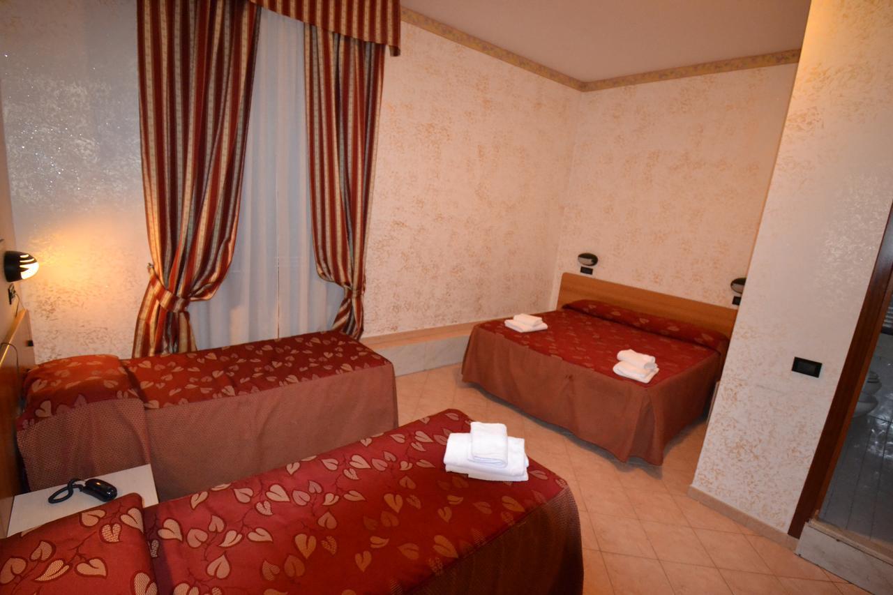 Hotel Ferrarese Rom