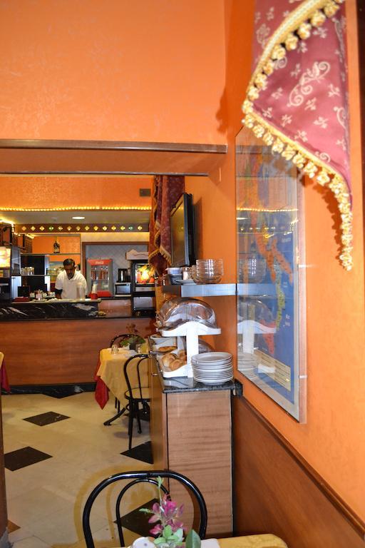 Hotel Ferrarese Roma