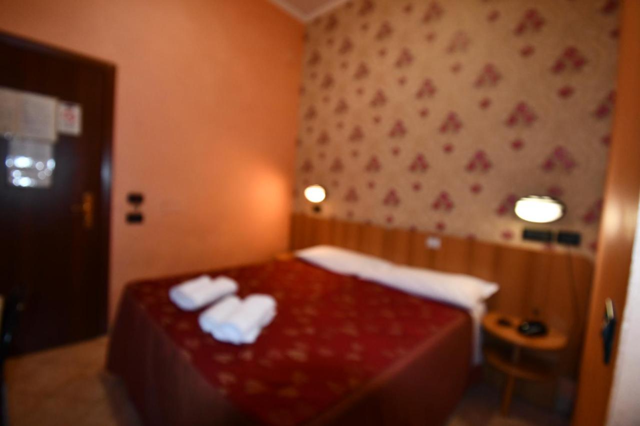 Ferrarese Hotel Roma